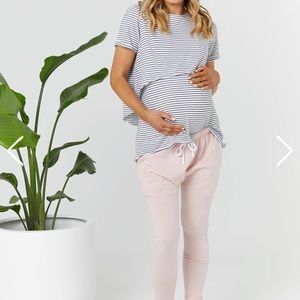 Legoe heritage Valance tee. Pregnancy and breastfeeding friendly.